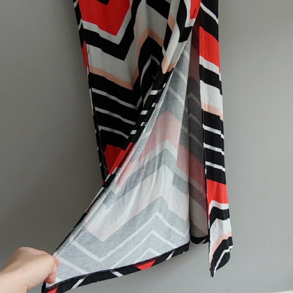 Slit skirt - Picture 2 of 2